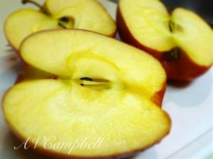 sliced apple