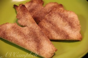 cinnamon-sugar pie crust crisps I